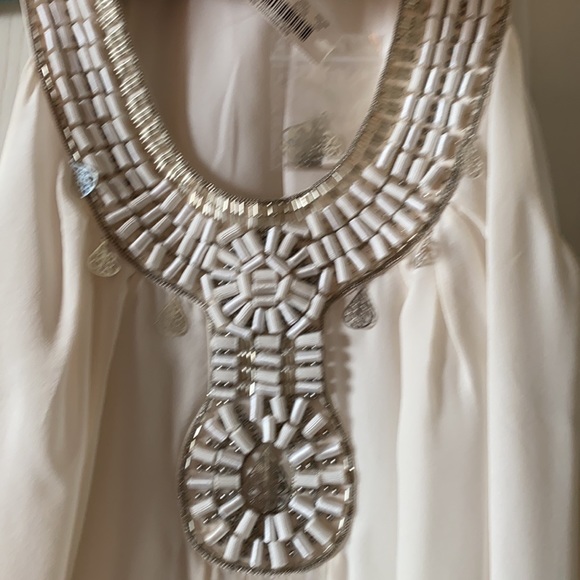 WH/BM Cream Silk top with embellishments - Picture 7 of 11